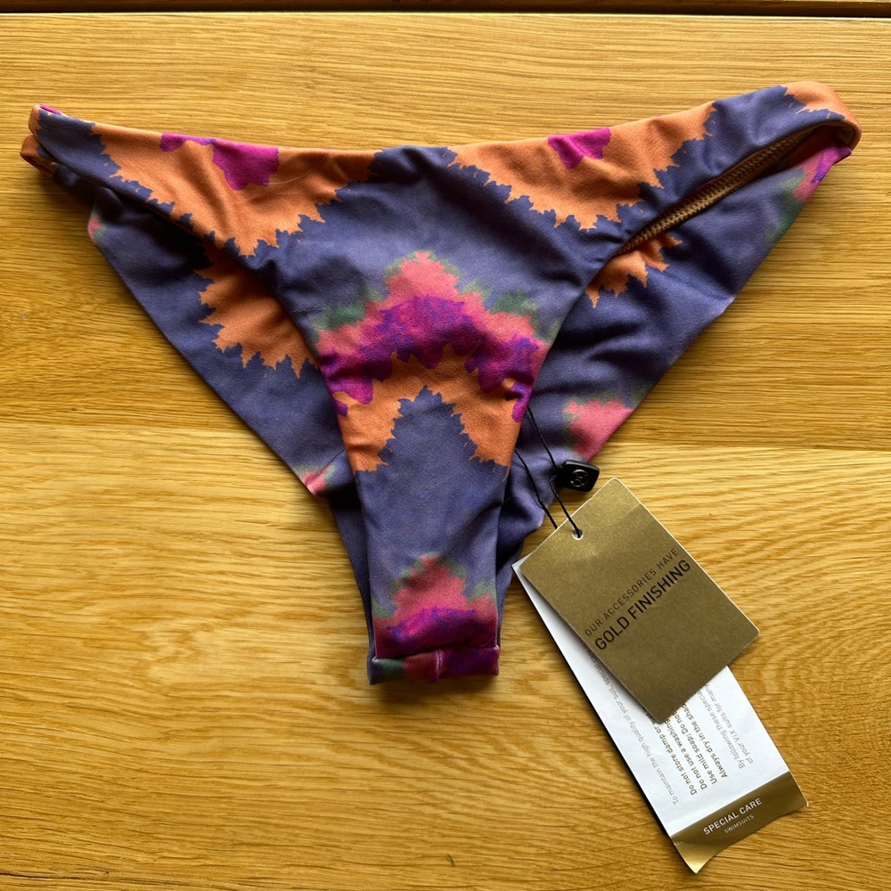 Vix Paula Hermanny bikini bottom